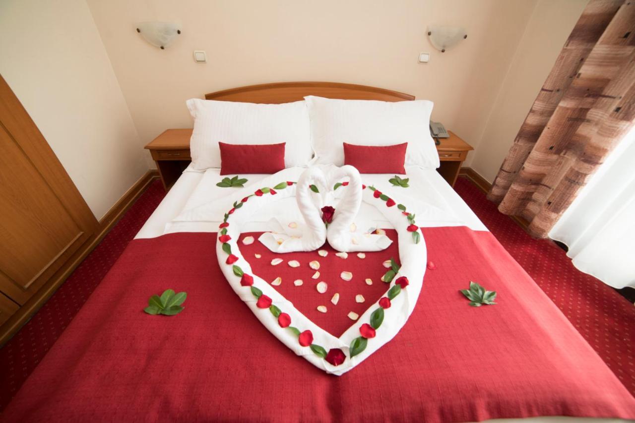 Hotel Kasina Belgrád Kültér fotó