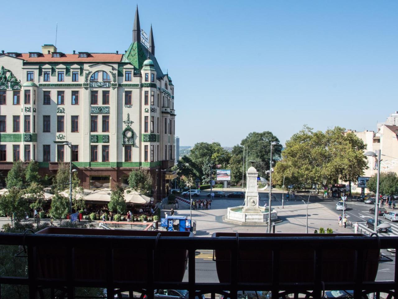 Hotel Kasina Belgrád Kültér fotó