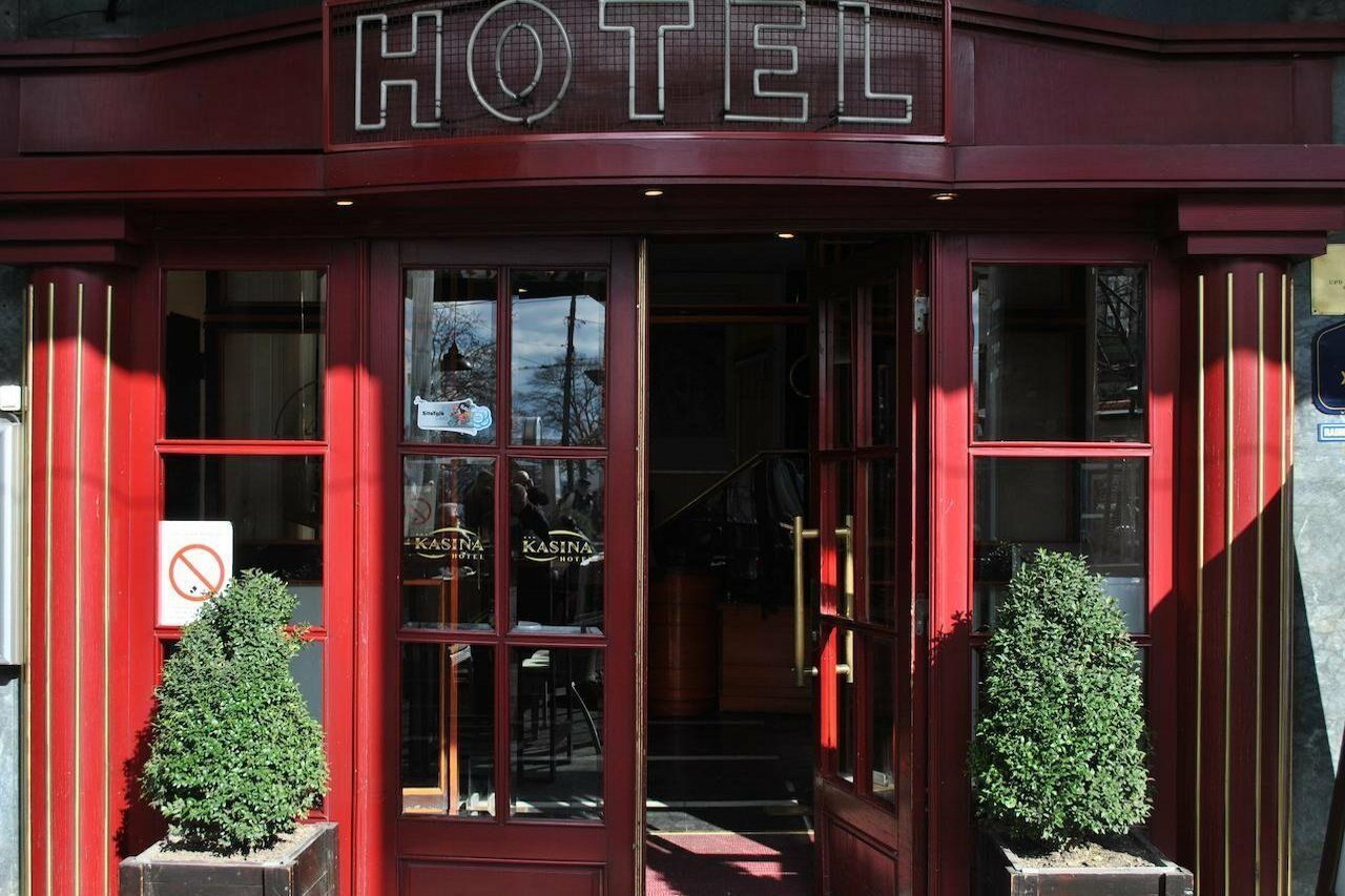 Hotel Kasina Belgrád Kültér fotó